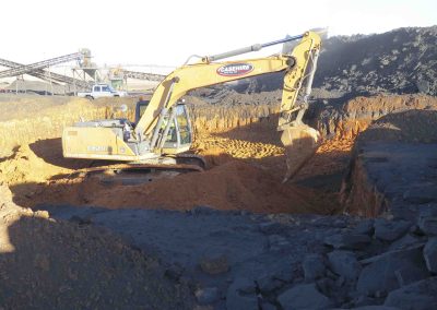 Retaining Wall Aug 20160017 400x284 - Retaining Wall - Aug 2016