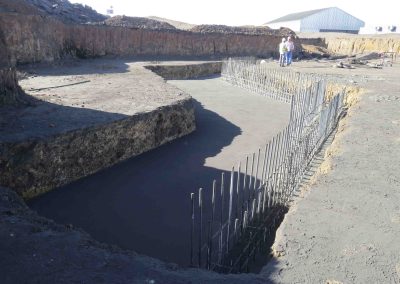 Retaining Wall Aug 20160019 400x284 - Retaining Wall - Aug 2016