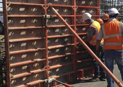 Retaining Wall Aug 20160032 400x284 - Retaining Wall - Aug 2016